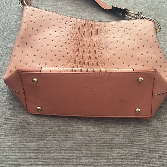 NWOT no brand name pink handbag and matching accordion wallet. - Picture 8 of 8